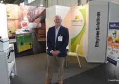 Greg Akins from Catalytic Generators and Felix Instruments is also present at his booth